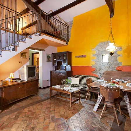 Favola, A Rustic Retreat Surrounded By Beautiful Nature