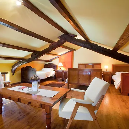 Favola, A Rustic Retreat Surrounded By Beautiful Nature *